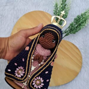 Nossa Senhora Aparecida (vestes rosa)