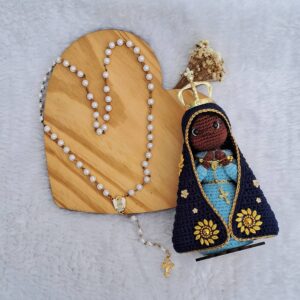 Kit terço e Santinha veste azul